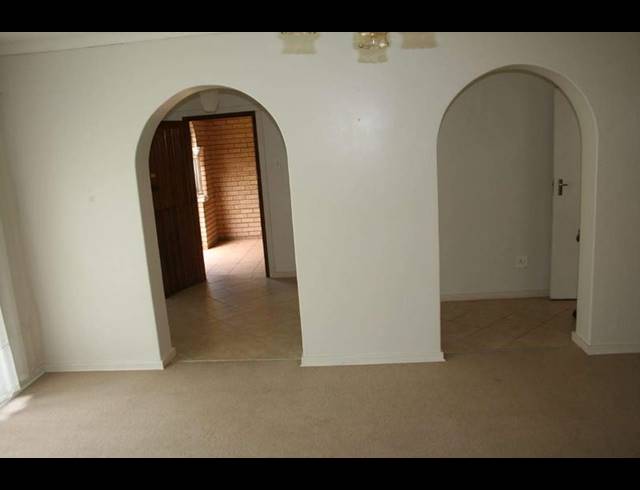 3 BEDROOM HOUSE FOR SALE IN PROTEA PARK